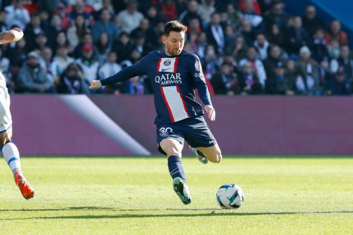 横溢的王曼 横溢的王曼